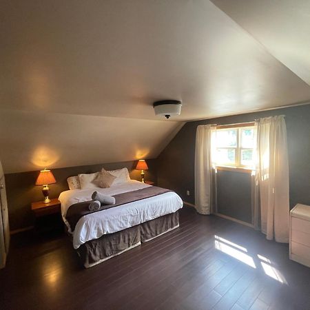Blaeberry Valley Vacation Rentals Golden Exteriör bild